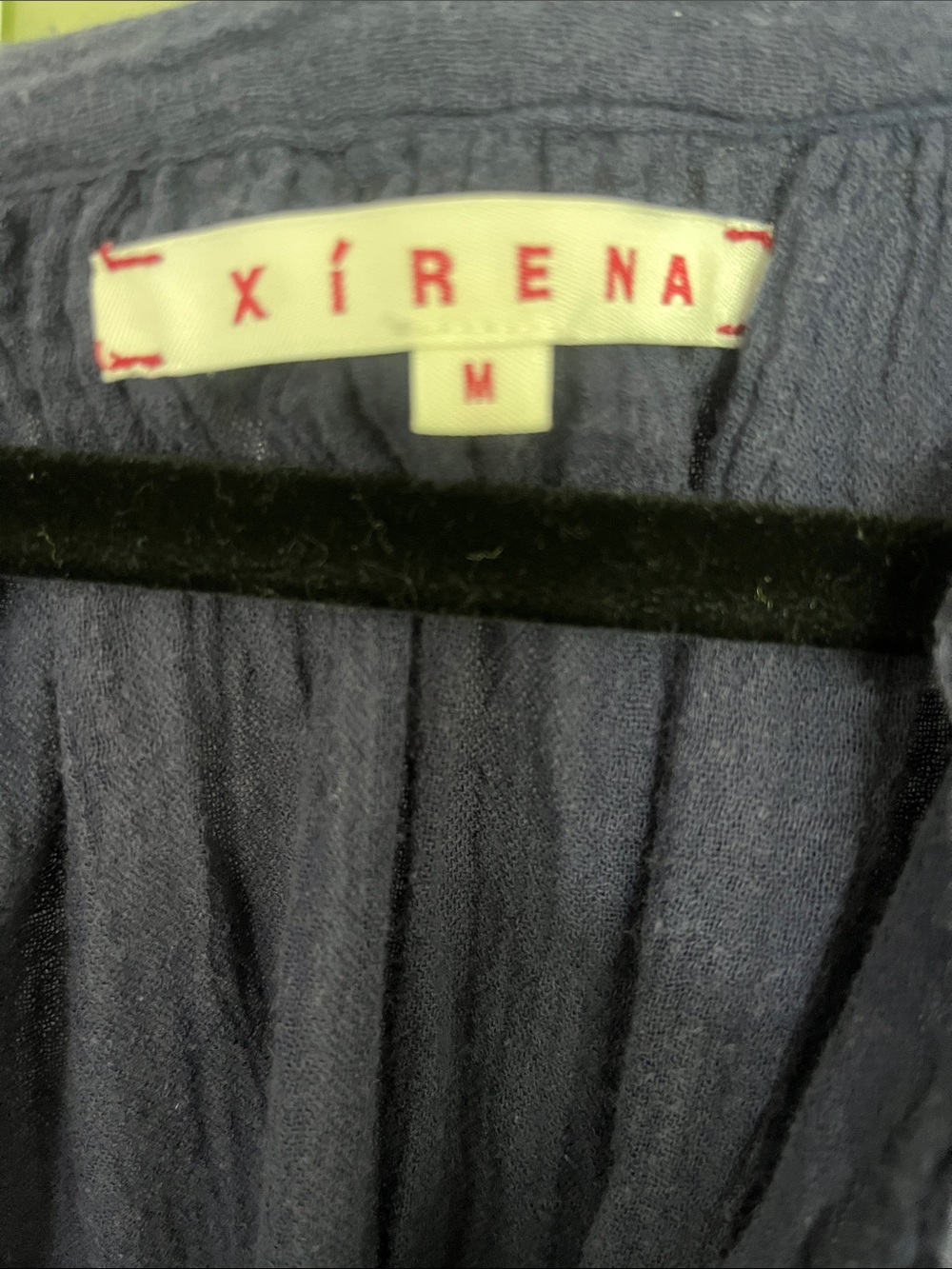 Xirina featherweight cotton gauze dress. Side pockets and slight discoloration. - Picture 2 of 5